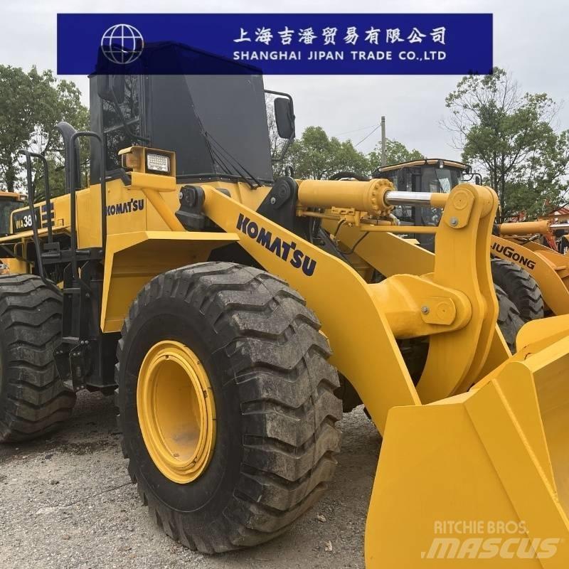 Komatsu WA 380 Iekrāvēji uz riteņiem