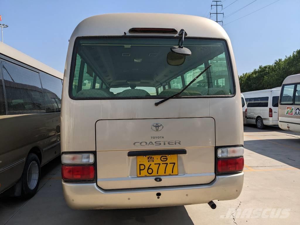 Toyota Coaster Bus Mikroautobusi