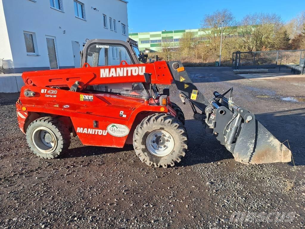 Manitou BT420 Teleskopiskie manipulatori