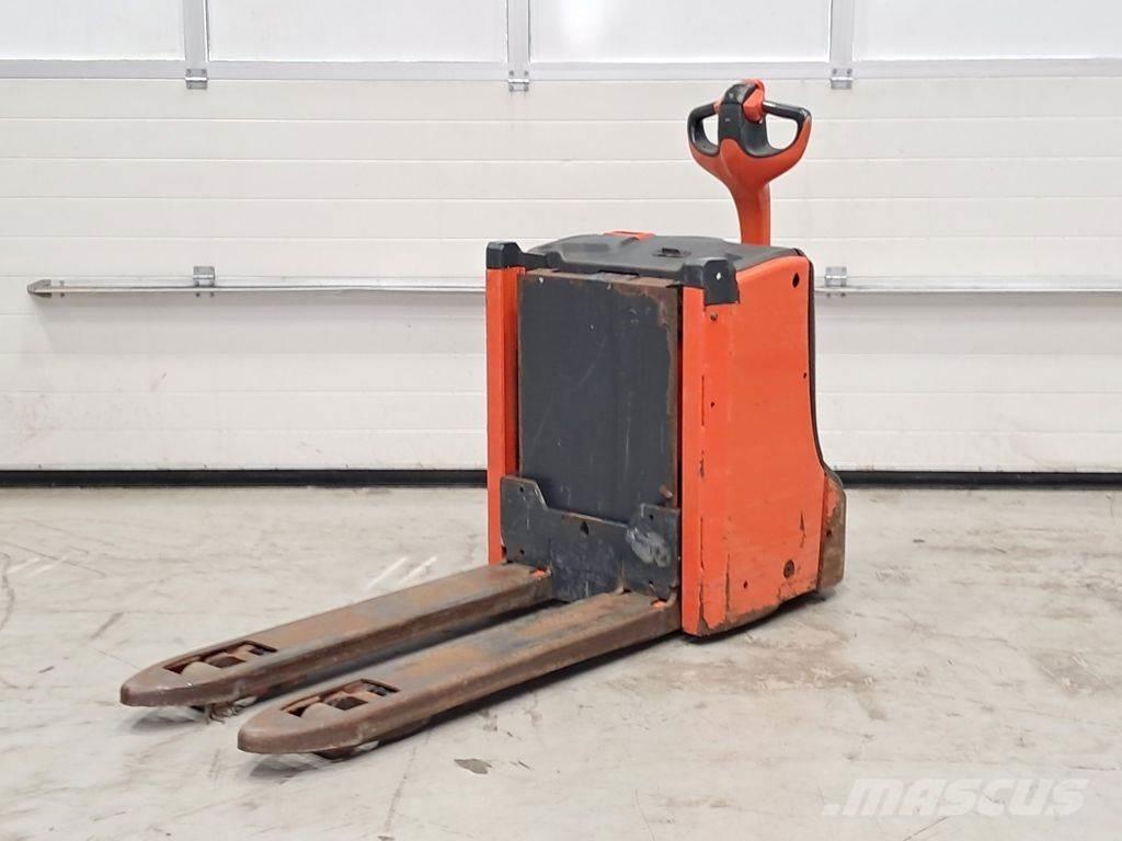 Linde T16L Zemie palešu pacēlāji