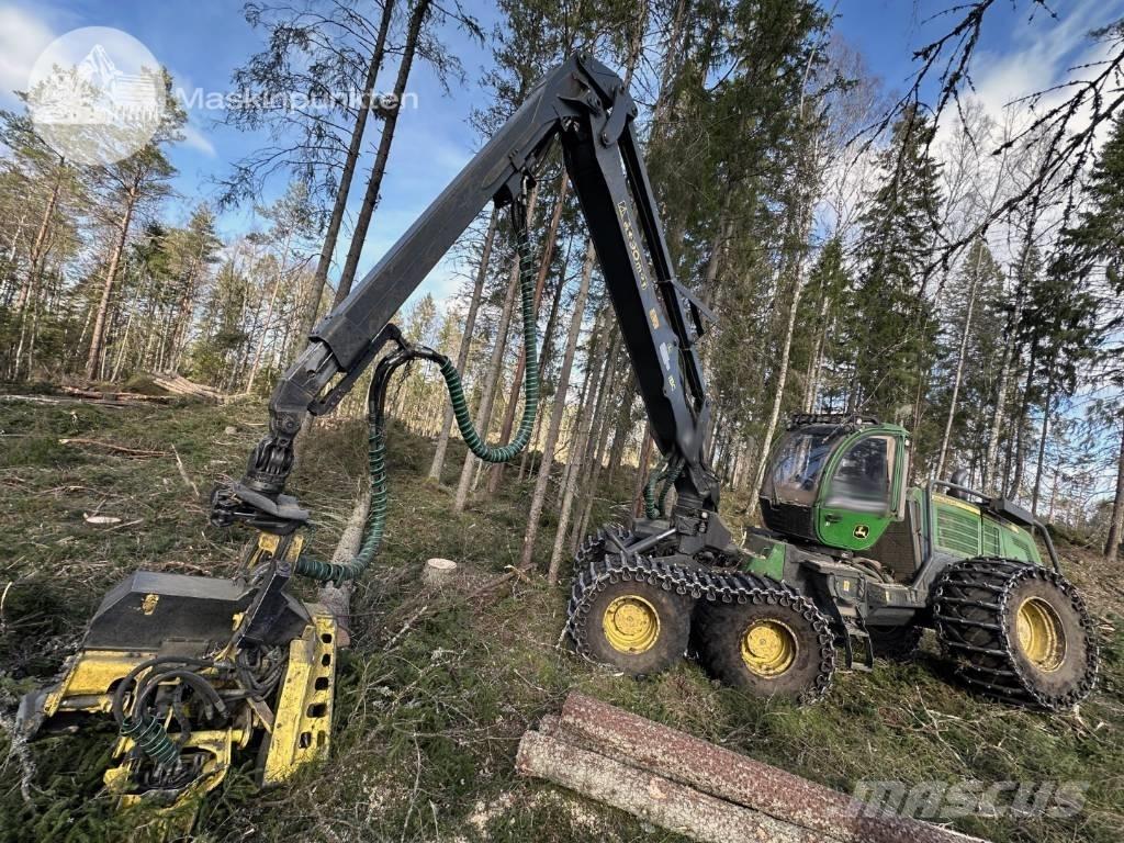 John Deere 1470 G Harvesteri