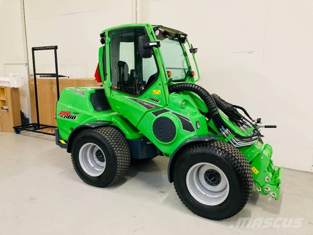 Avant 860 i Mini iekrāvēji