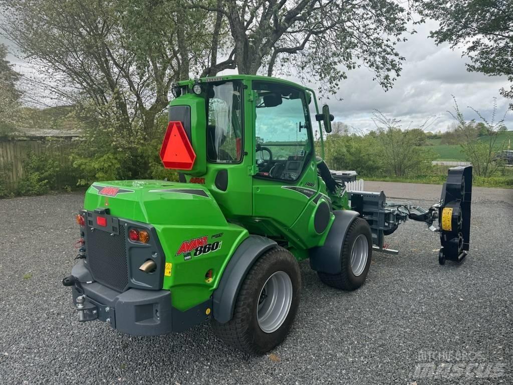Avant 860 i Mini iekrāvēji