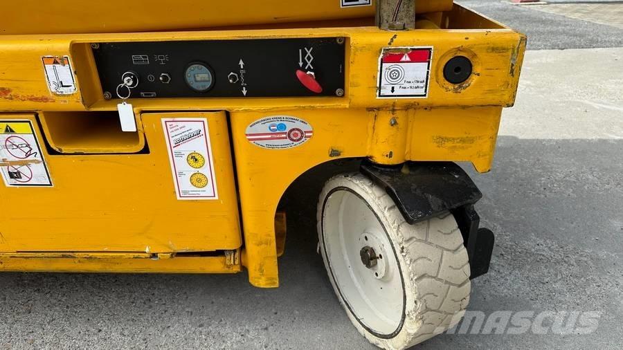 Haulotte Compact 12 Šķerveida pacēlāji