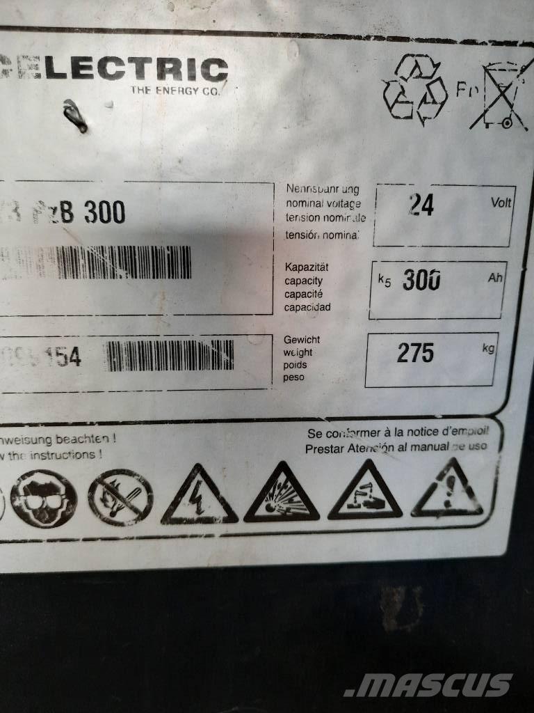UniCarriers 200PMR Hidrauliskās stalažas ar platformu