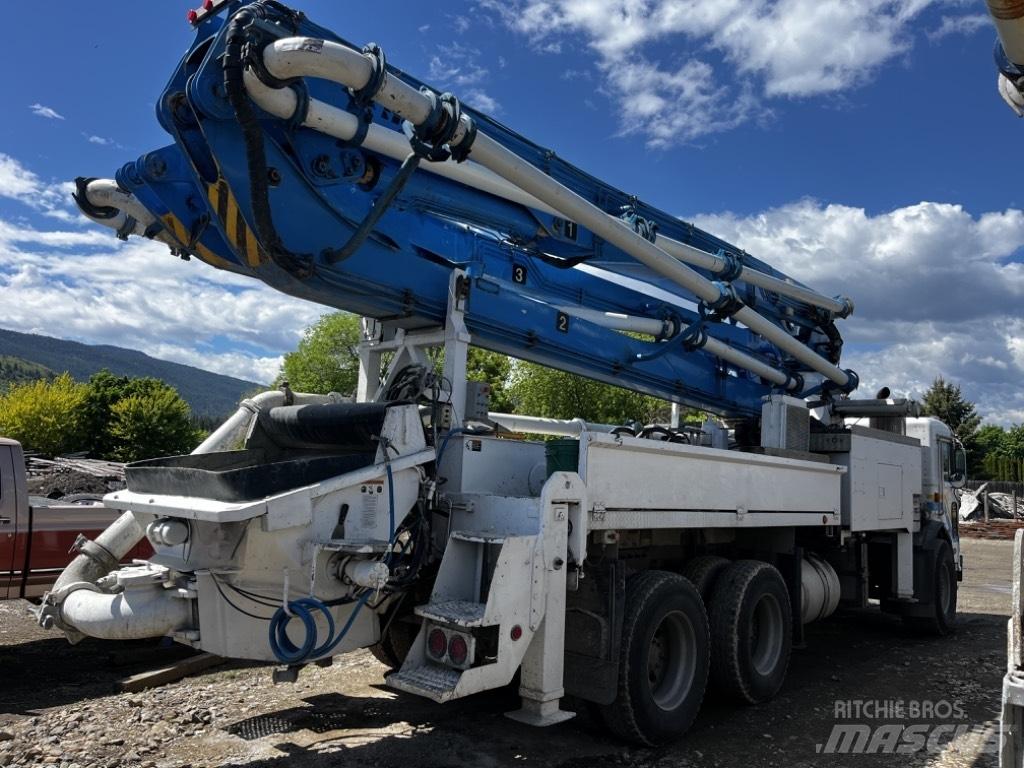 Alliance 33M Kravas mašīna- betona sūknis