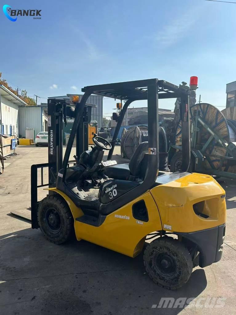 Komatsu FD 30 T-17 Tehnika ar dīzeļa dzinēju