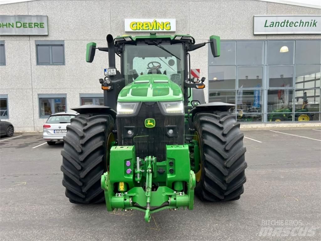 John Deere 8R340 Traktori