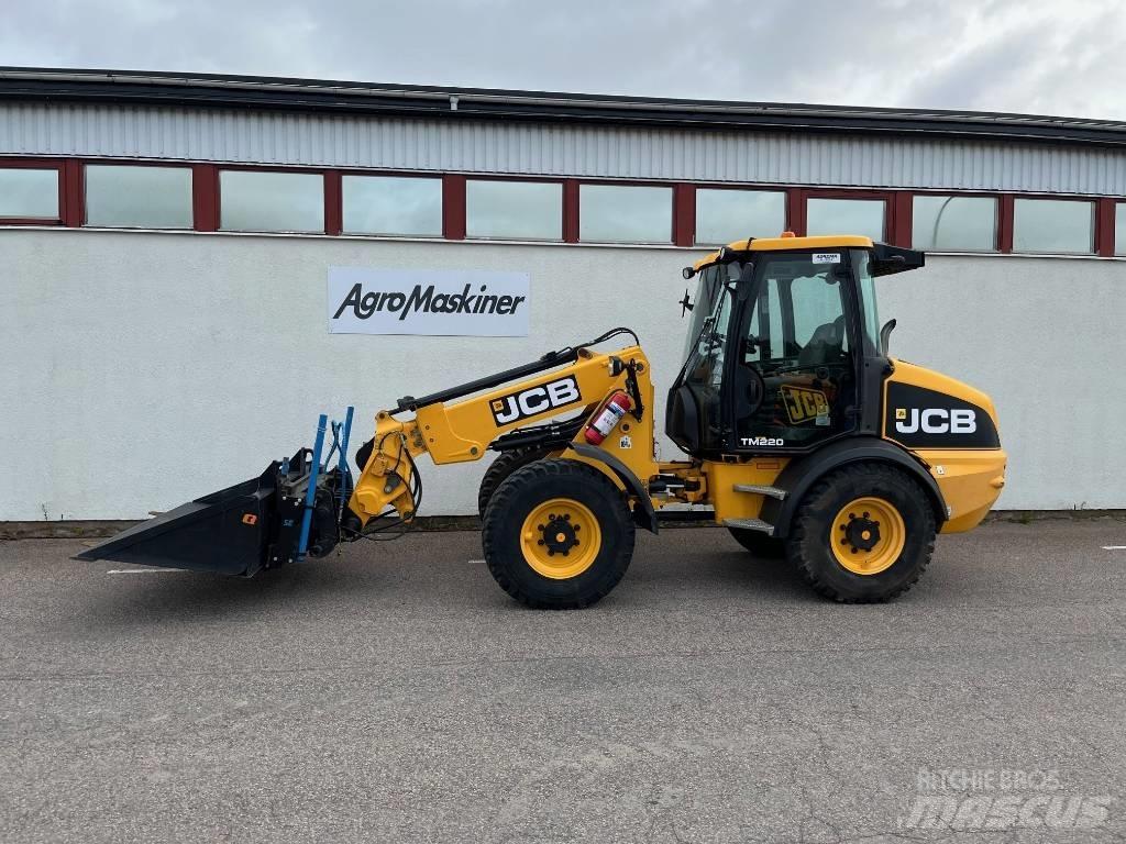 JCB TM 220 Teleskopiskie manipulatori