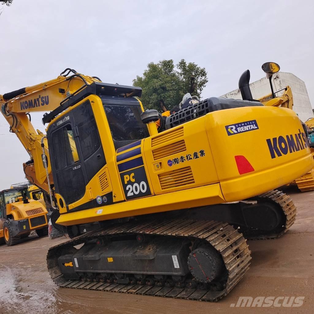 Komatsu PC 200-7 Kāpurķēžu ekskavatori