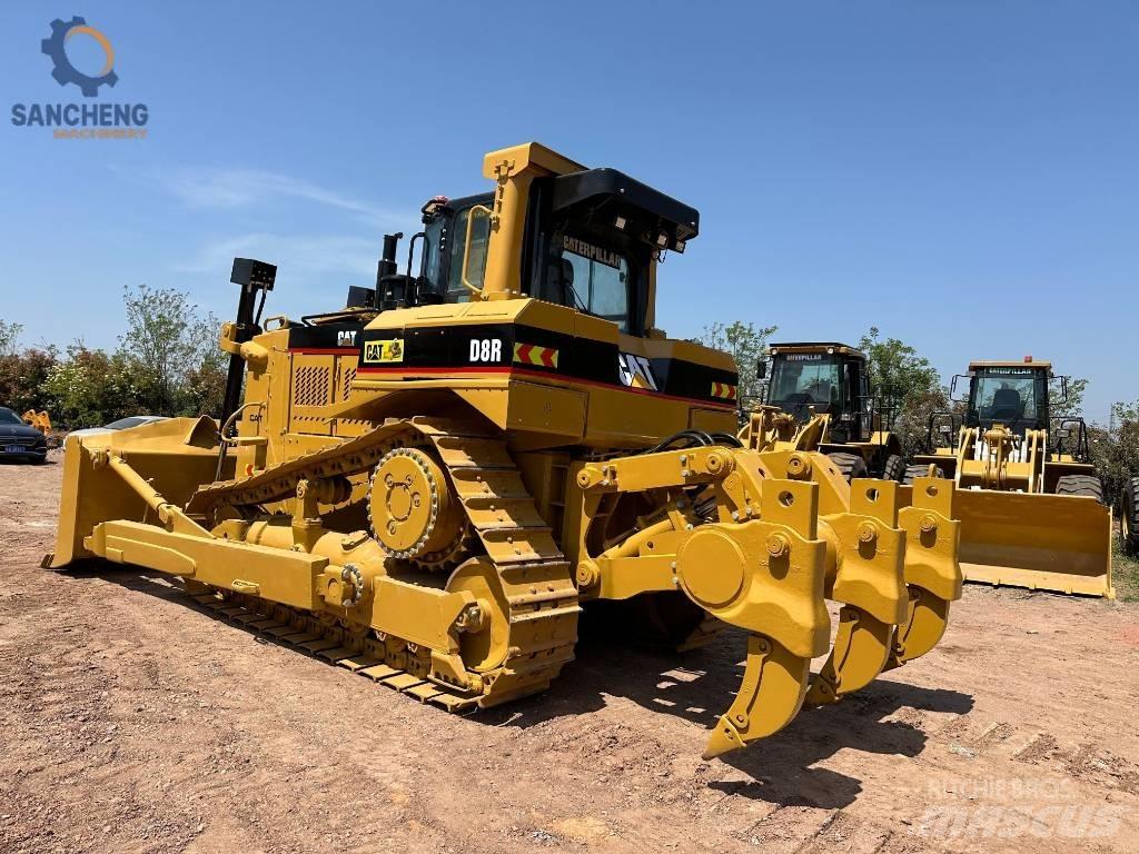 CAT D 8 R Kāpurķēžu buldozeri