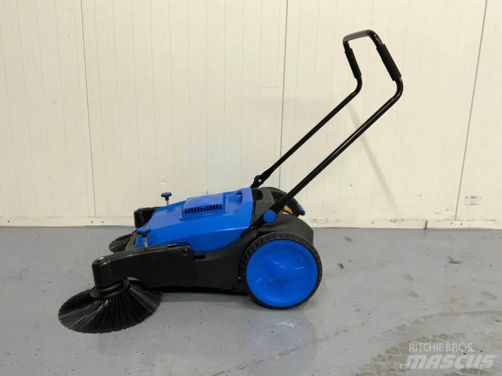  UMT Sweeper Ielu tīrīšanas mašīnas