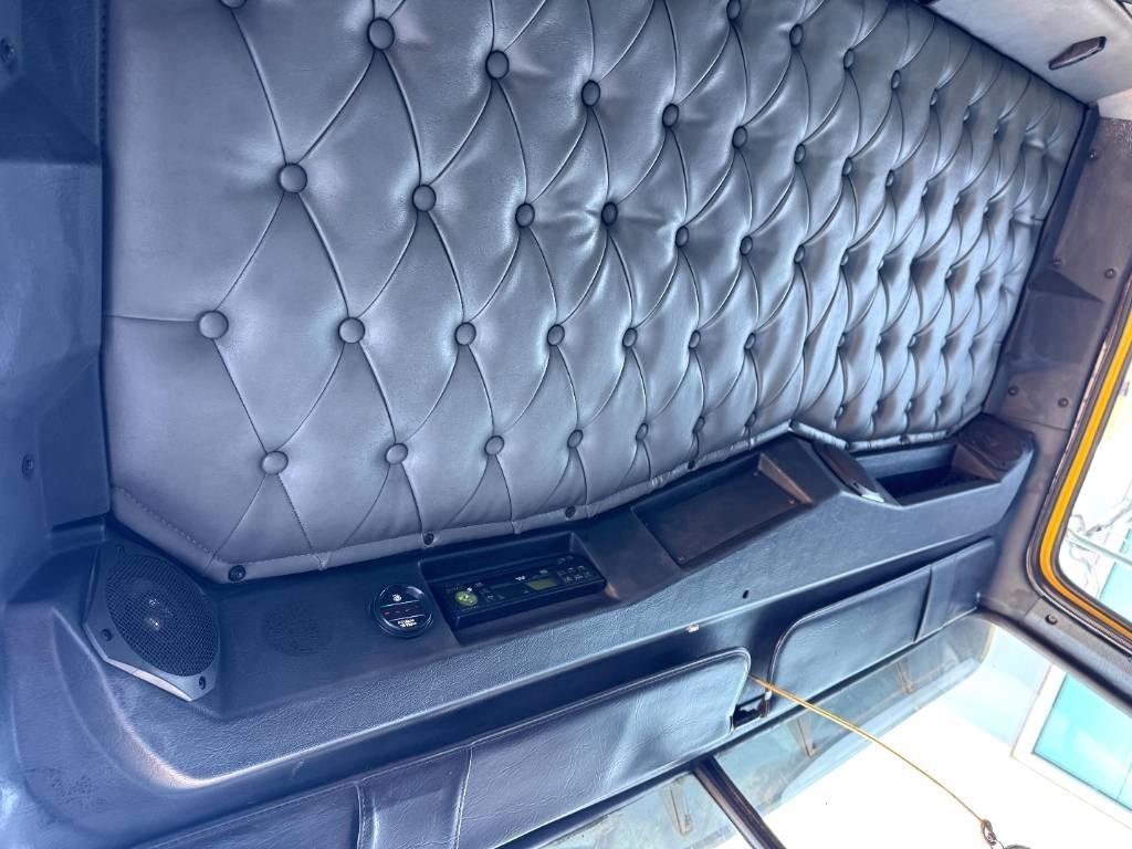 Western Star 4900 Kabeļu pacēlājs nomontējamām kravas mašīnām