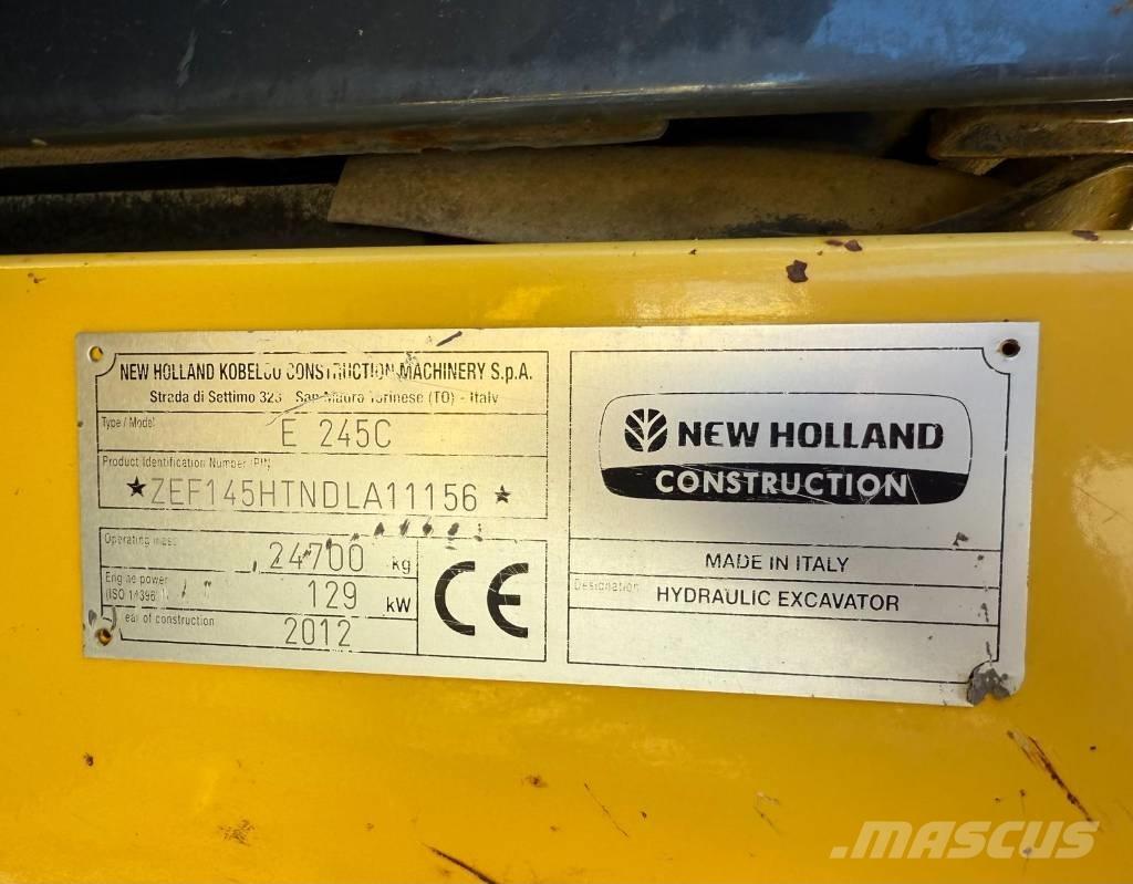 New Holland E 245 Kāpurķēžu ekskavatori