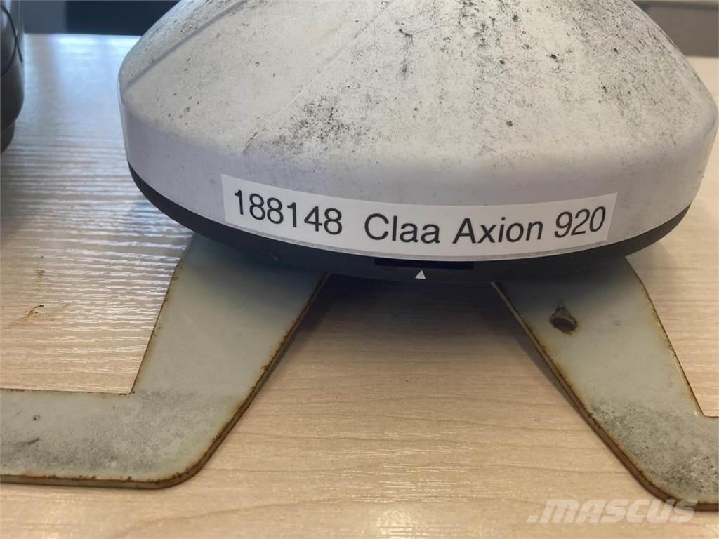 CLAAS Axion 920 Traktori