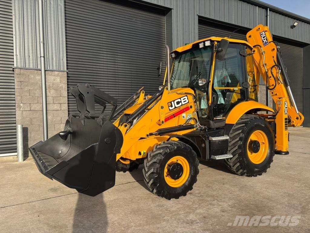 JCB 3CX PLUS Ekskavatori uz riteņiem