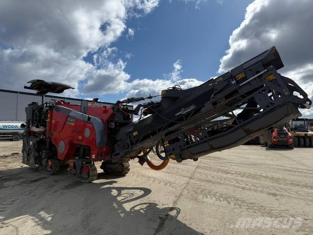 Wirtgen W 100 CFI Asfalta dzesēšanas iekārtas