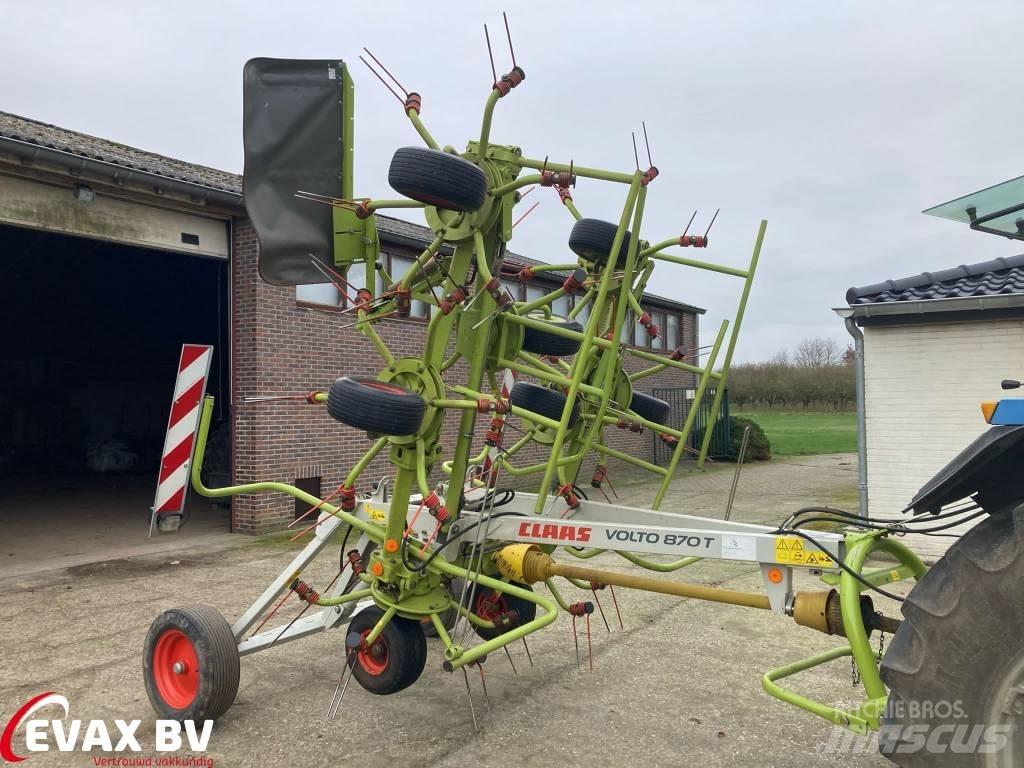 CLAAS Volto 870 T Grābekļi un siena ārdītāji