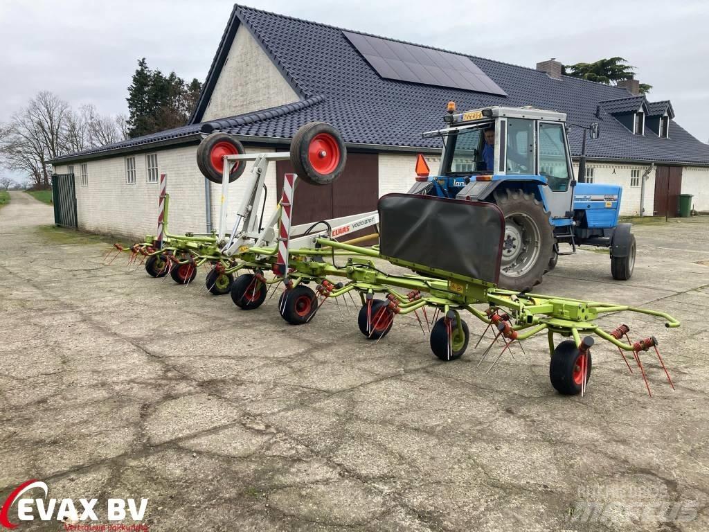 CLAAS Volto 870 T Grābekļi un siena ārdītāji