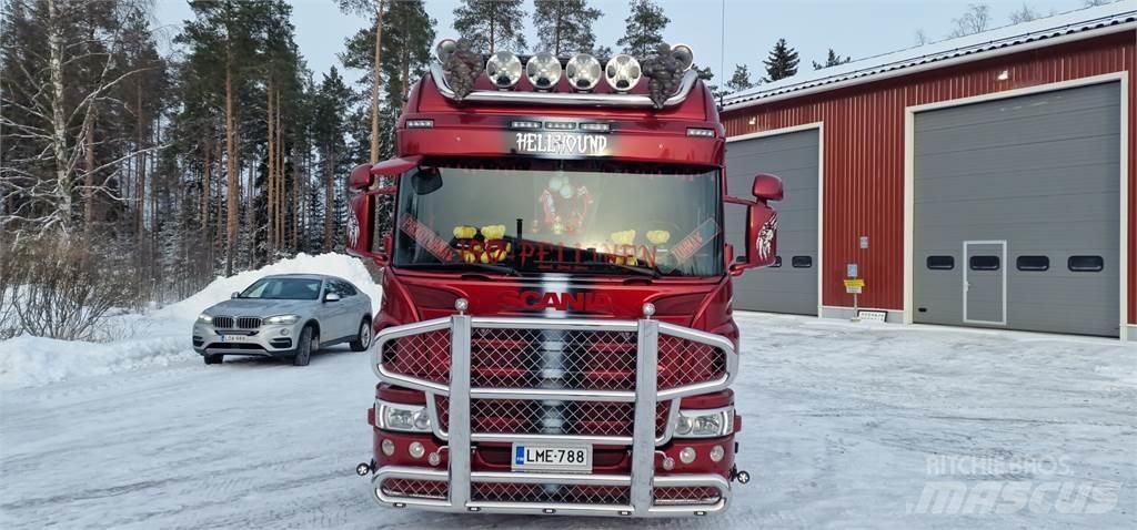 Scania P440 Kabeļu pacēlājs nomontējamām kravas mašīnām