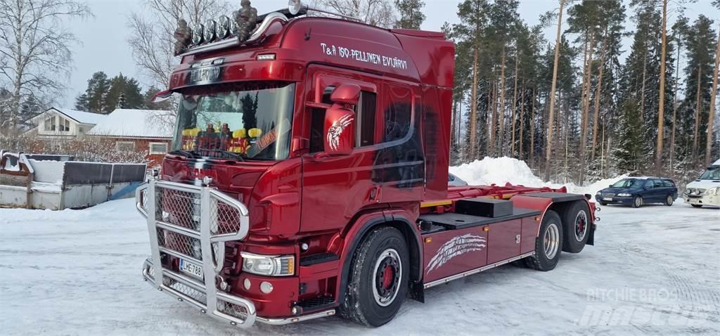 Scania P440 Kabeļu pacēlājs nomontējamām kravas mašīnām