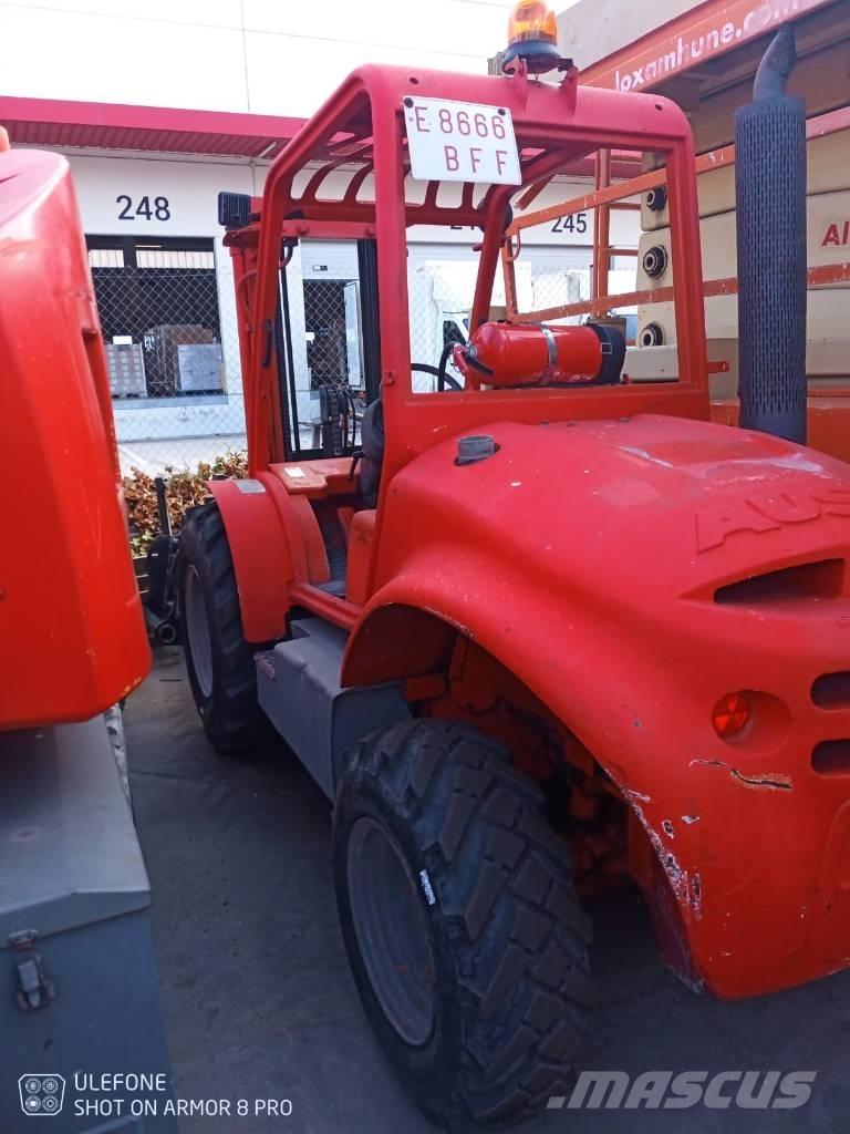 Ausa C 250 H X4 Tehnika ar dīzeļa dzinēju