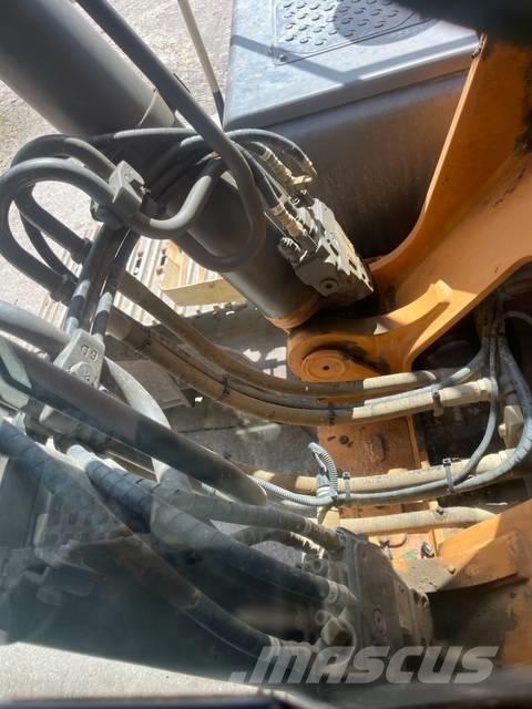 CASE CX 210 C Kāpurķēžu ekskavatori