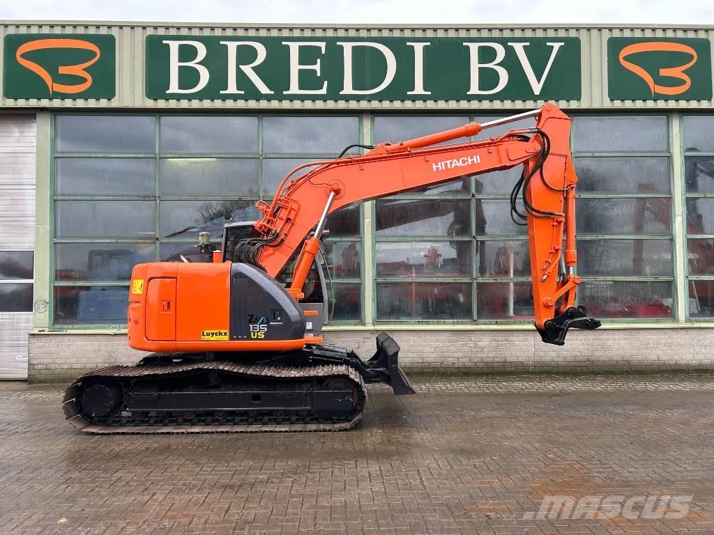 Hitachi ZX 135 US Kāpurķēžu ekskavatori