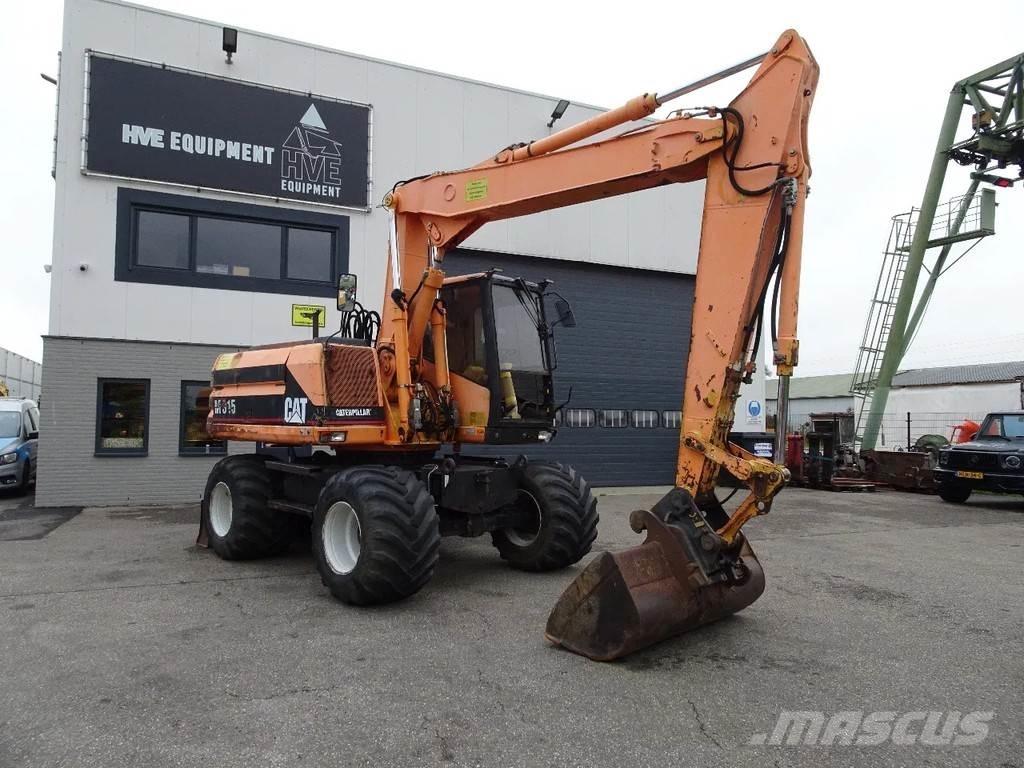 CAT M315 Ekskavatori uz riteņiem