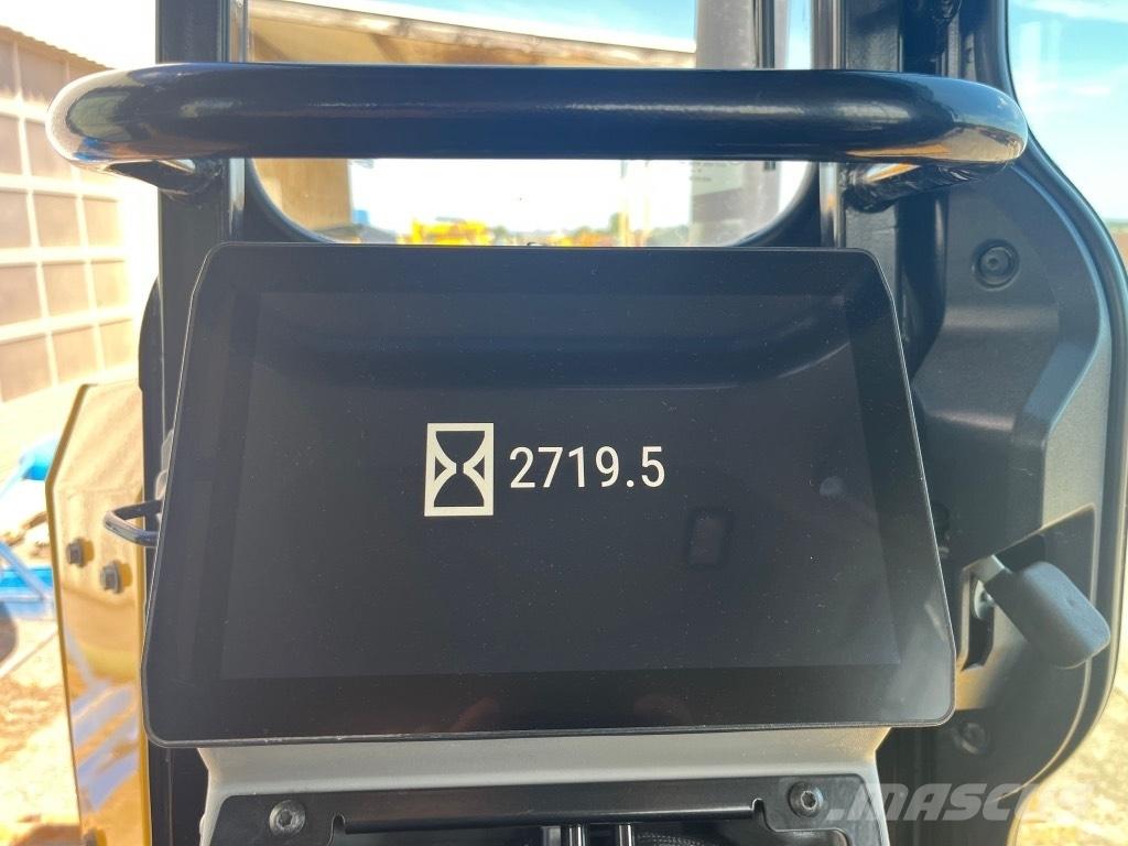 CAT D5 - D5 LGP Kāpurķēžu buldozeri