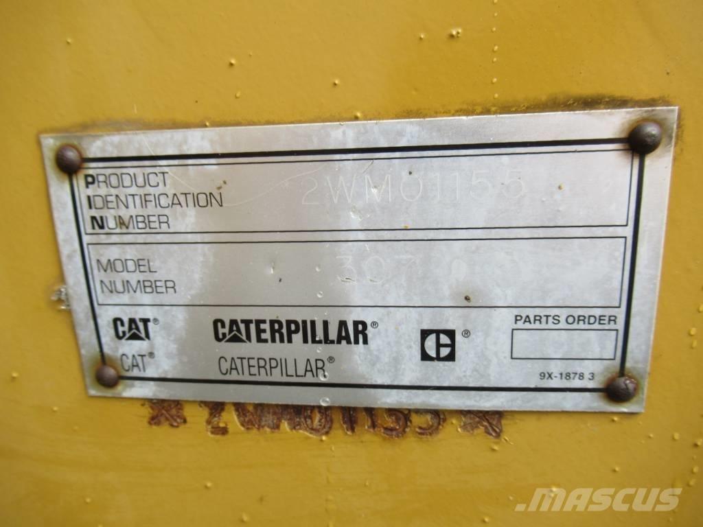 CAT 307 *VAIN 6243H* Vidēja lieluma ekskavatori 7 t - 12 t