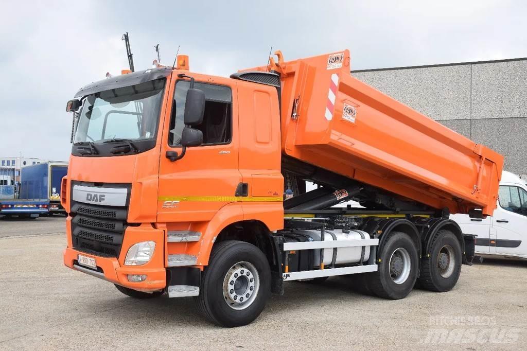 DAF CF 460 Treileri ar āķi