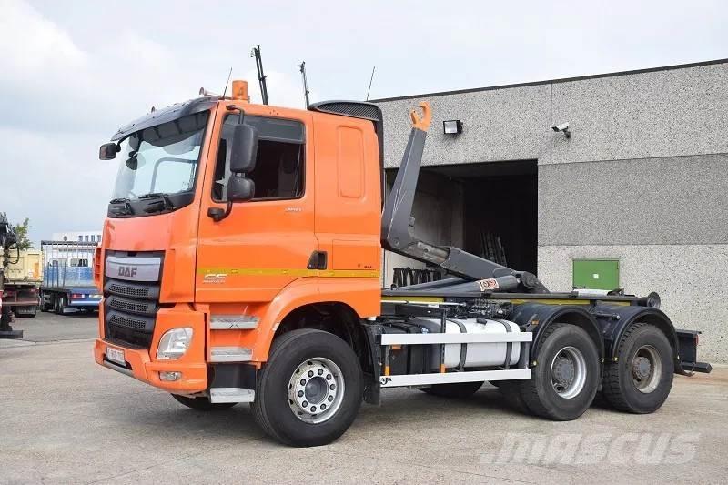DAF CF 460 Treileri ar āķi