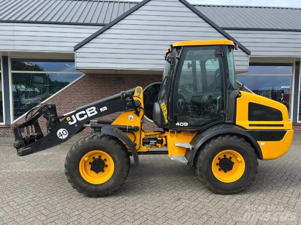 JCB 409 Agri shovel Iekrāvēji uz riteņiem