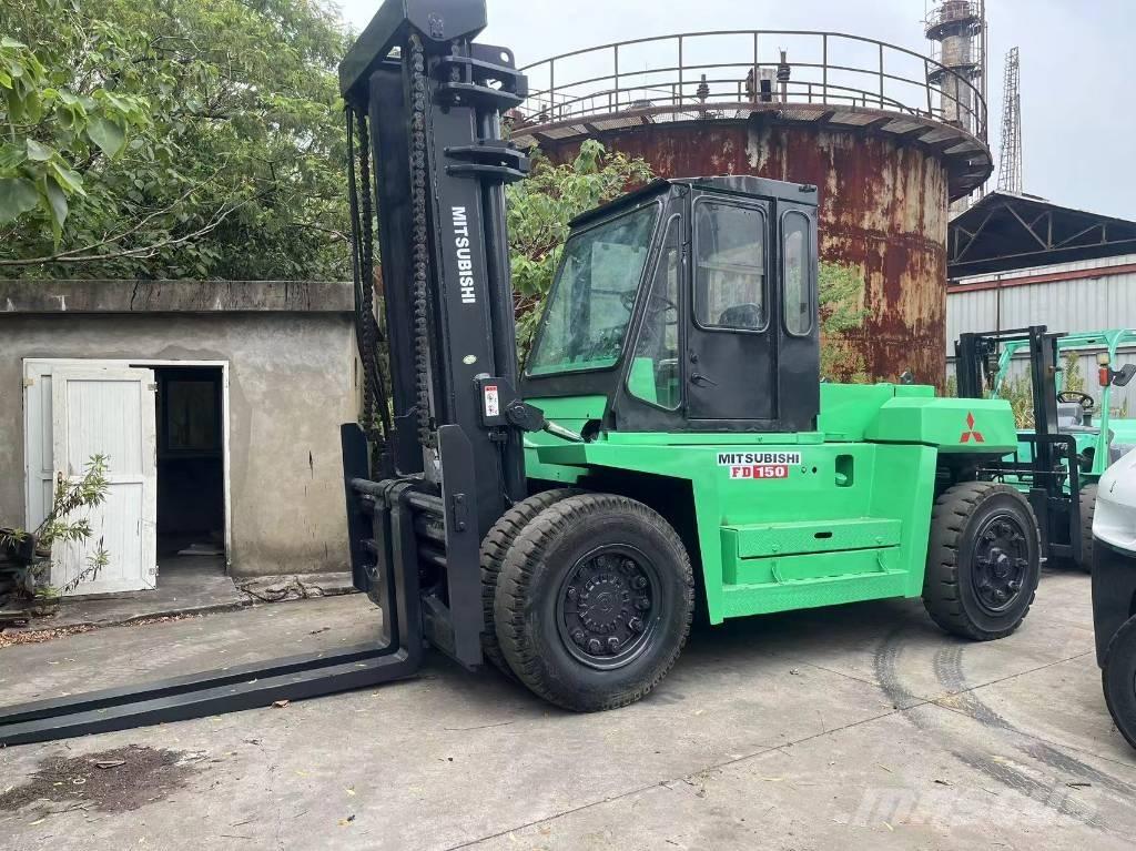 Mitsubishi FD 150 Tehnika ar dīzeļa dzinēju