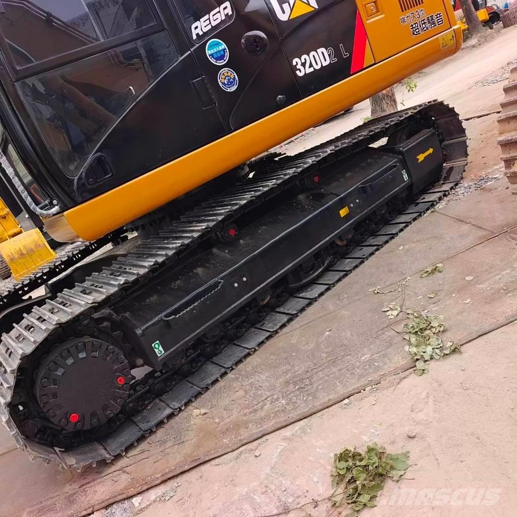 CAT 320 D2L Kāpurķēžu ekskavatori