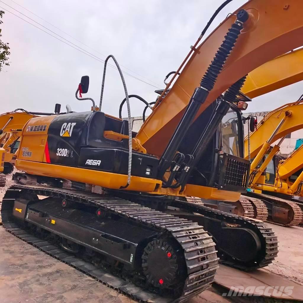 CAT 320 D2L Kāpurķēžu ekskavatori