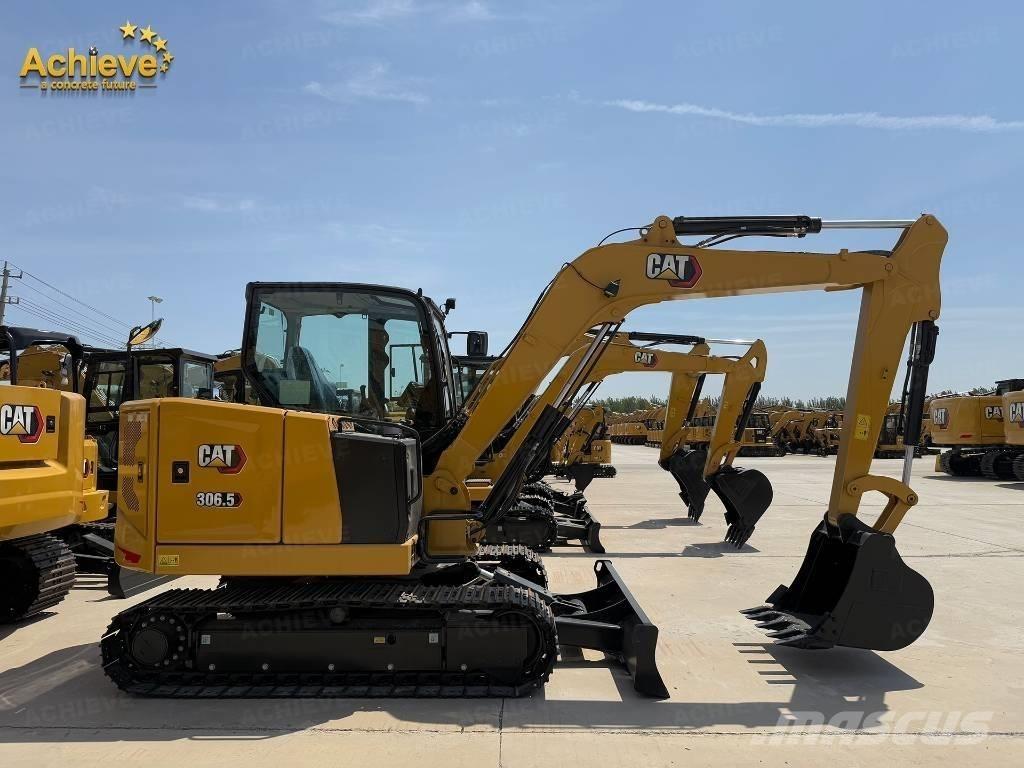 CAT 306 CR Kāpurķēžu ekskavatori