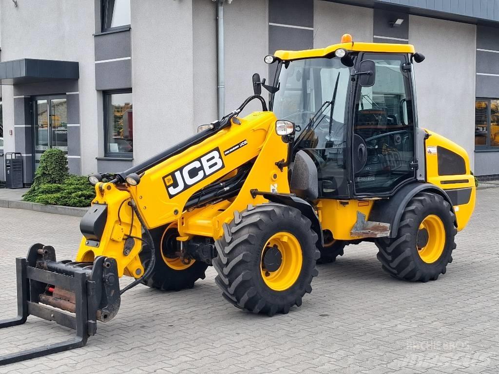 JCB TM 180 Lauksaimniecības pacēlāji
