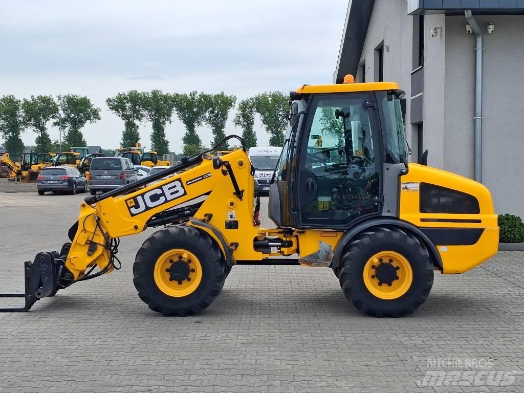 JCB TM 180 Lauksaimniecības pacēlāji