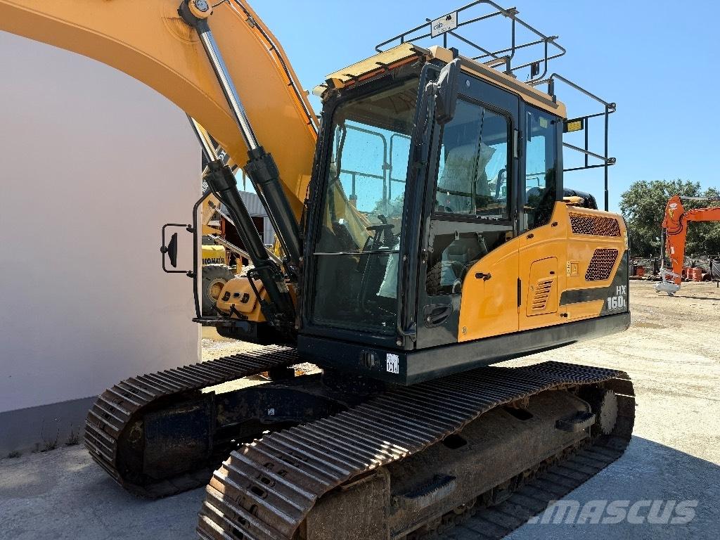 Hyundai HX 160 L Kāpurķēžu ekskavatori