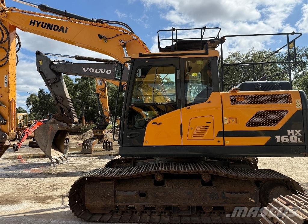 Hyundai HX 160 L Kāpurķēžu ekskavatori
