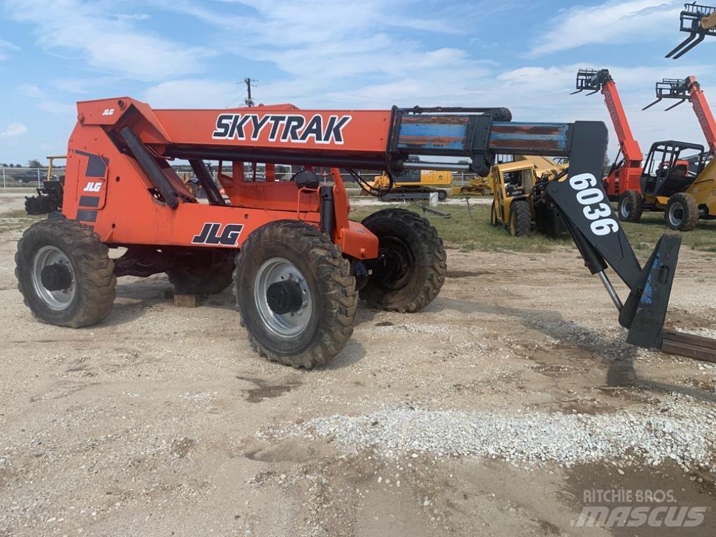 SkyTrak 6036 Teleskopiskie manipulatori