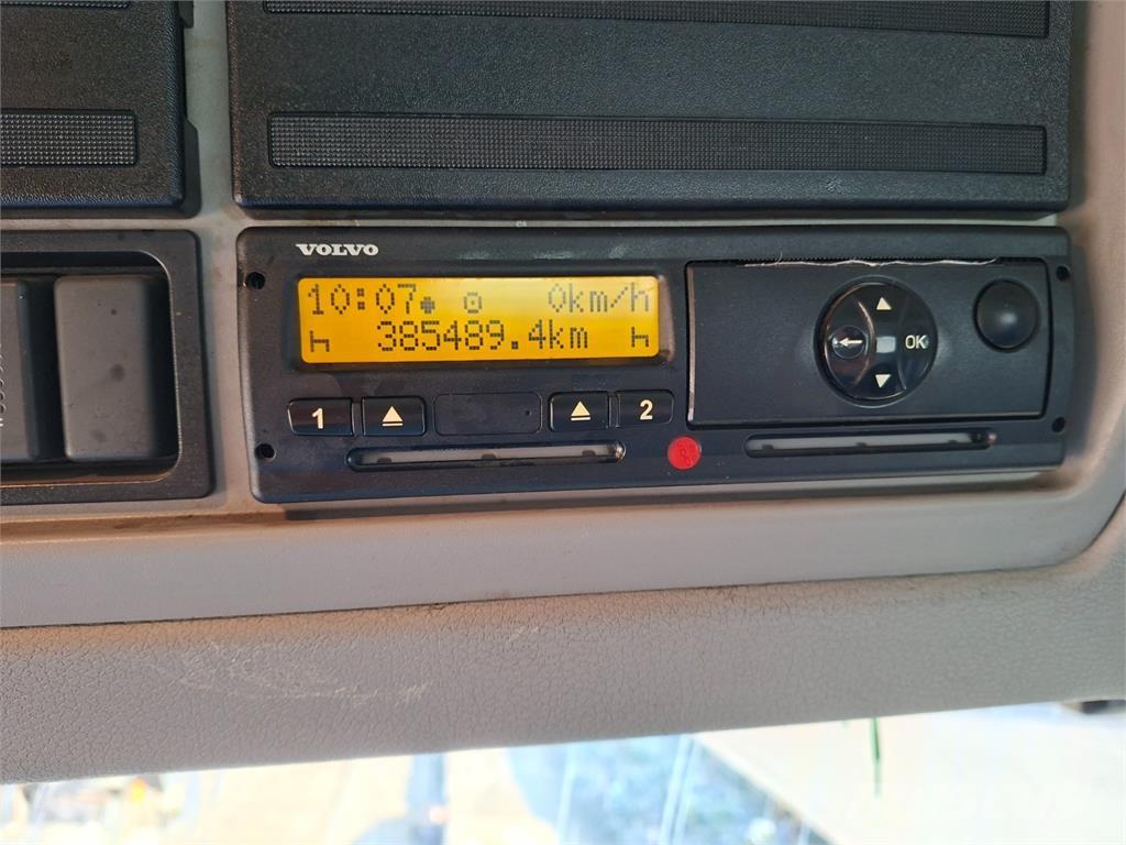 Volvo FE 320 Šasija ar kabīni