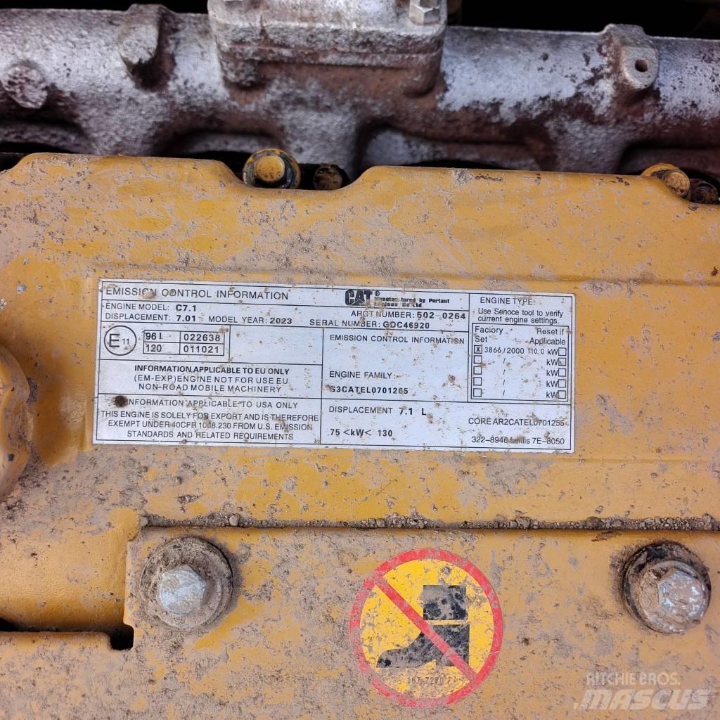 CAT 320 D Kāpurķēžu ekskavatori