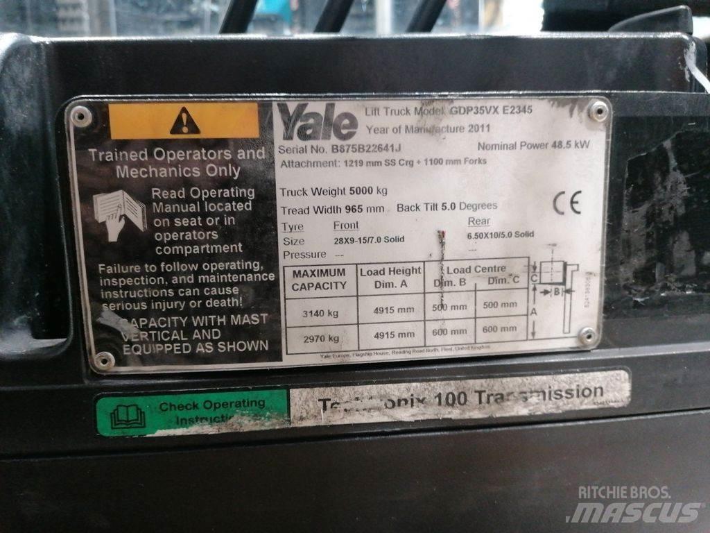 Yale GDP35VX Tehnika ar dīzeļa dzinēju