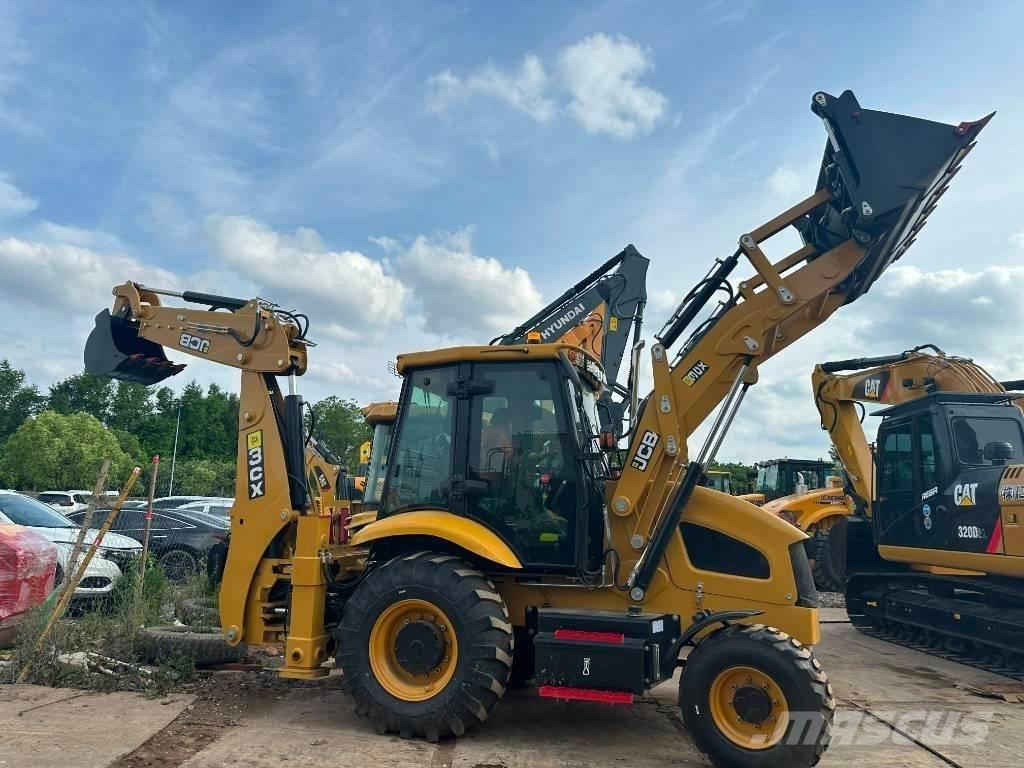 JCB 3 CX Ekskavatori-iekrāvēji