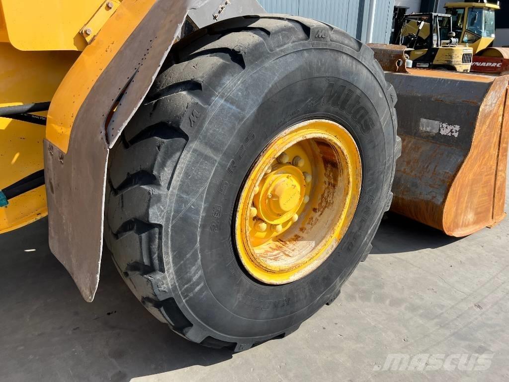 Volvo L60E Iekrāvēji uz riteņiem