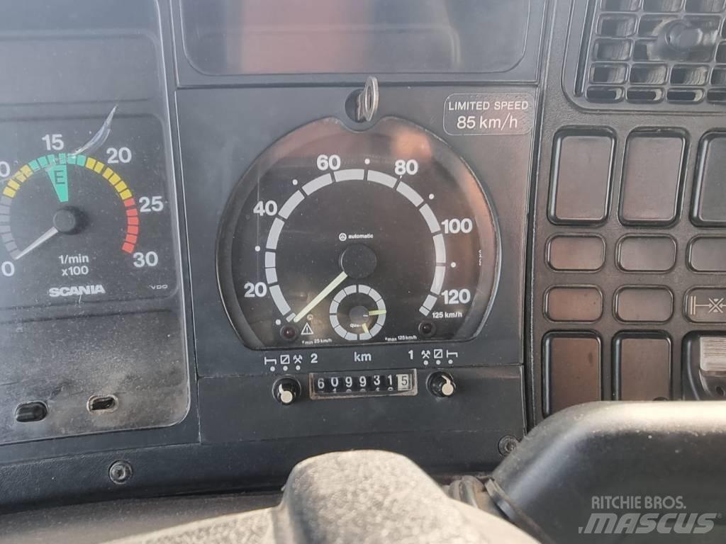 Scania 94L Smagās mašīnas ar konteineriem