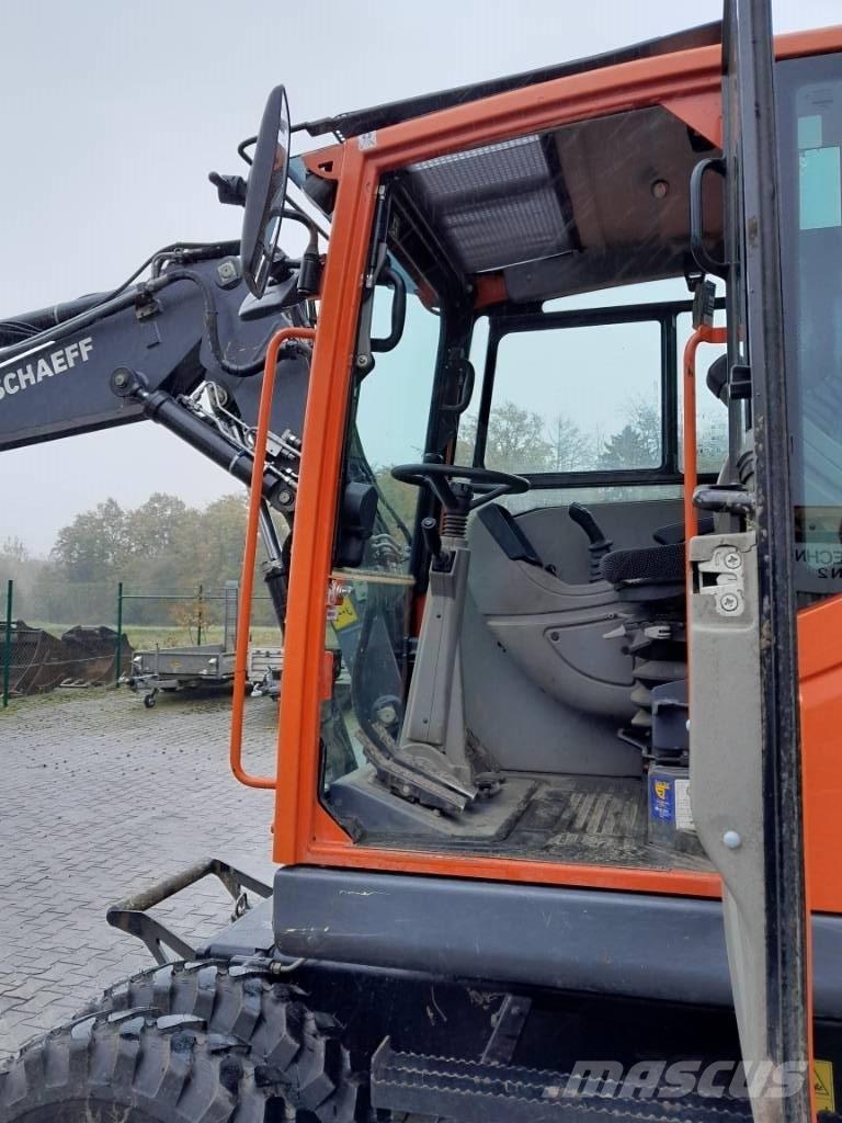 Schaeff TW75 Ekskavatori uz riteņiem